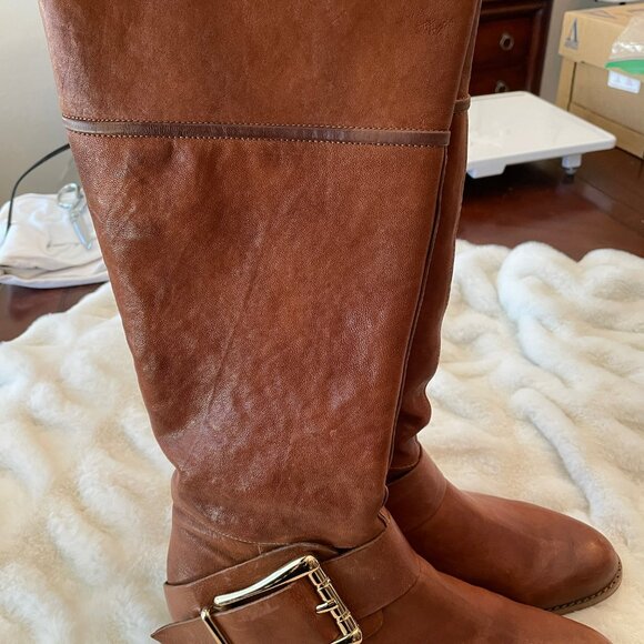 boots - Picture 3 of 5